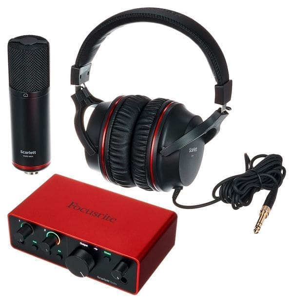 Студийный комплект FOCUSRITE Scarlett Solo Studio 4th Gen