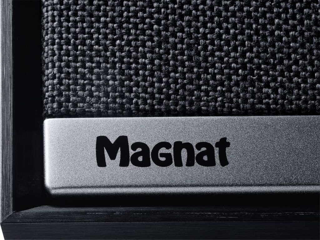 Портативная акустика Magnat Prime Shadow