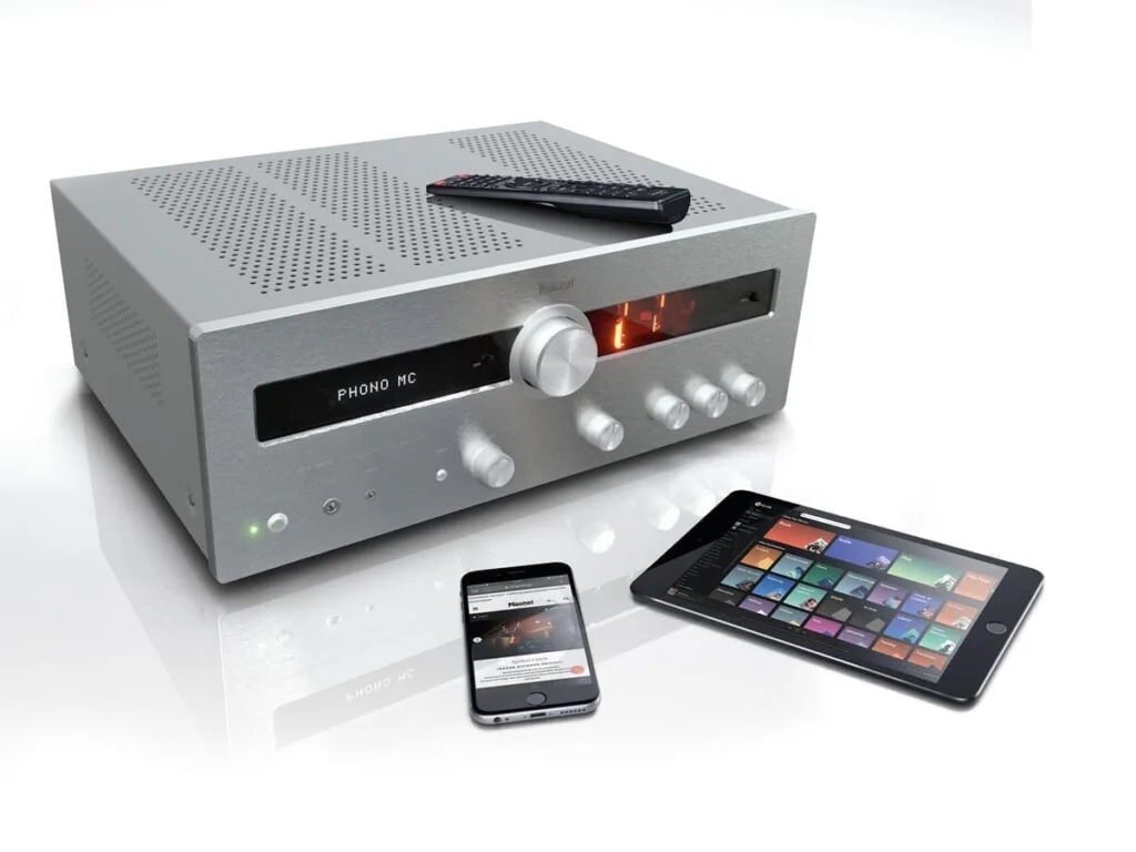 Интегральный усилитель Magnat MA 900 Silver