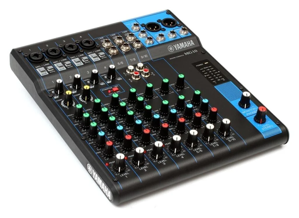 Микшерный пульт Yamaha MG10
