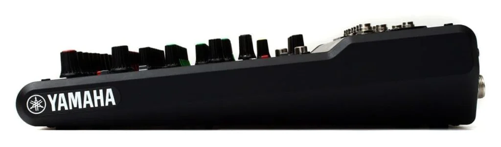 Микшерный пульт Yamaha MG10XU
