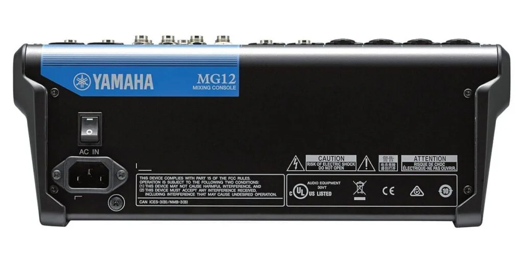 Микшерный пульт Yamaha MG12