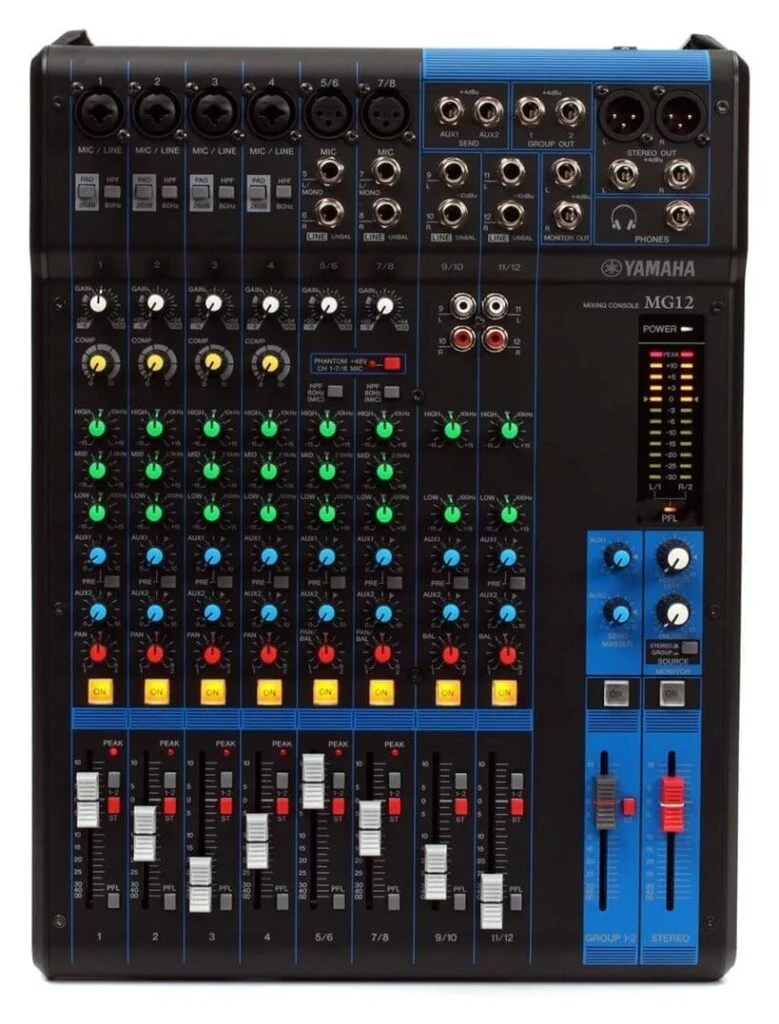 Микшерный пульт Yamaha MG12