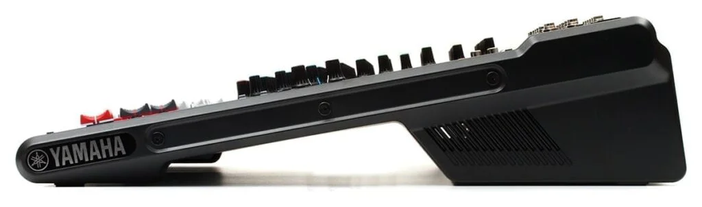 Микшерный пульт Yamaha MG16