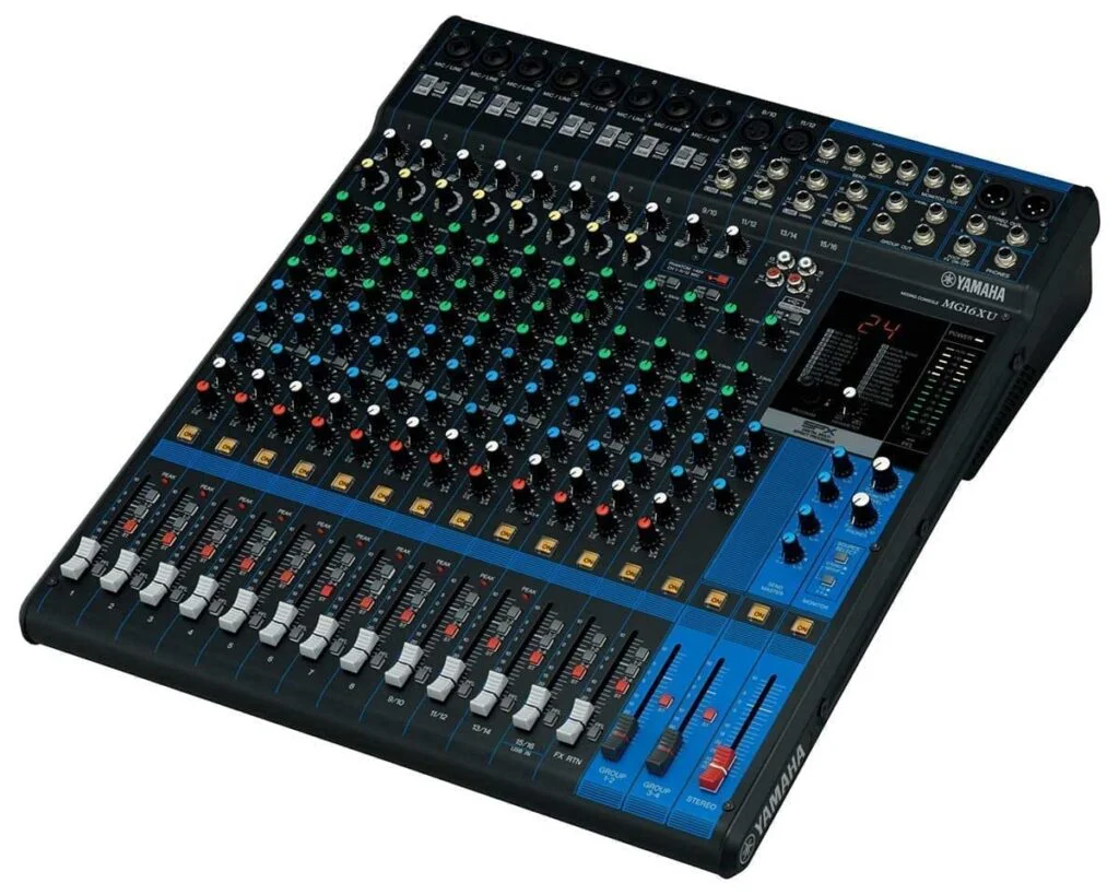 Микшерный пульт Yamaha MG16XU