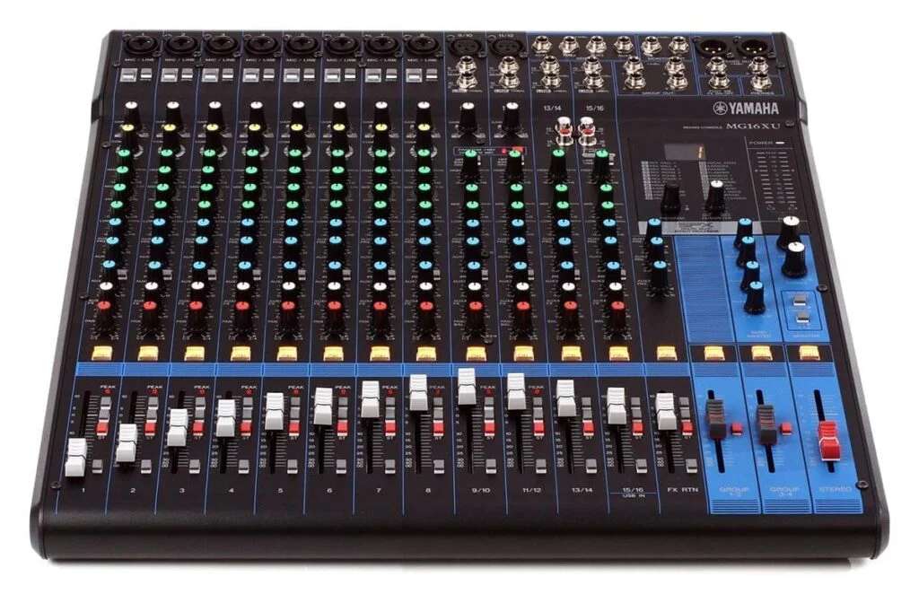 Микшерный пульт Yamaha MG16XU