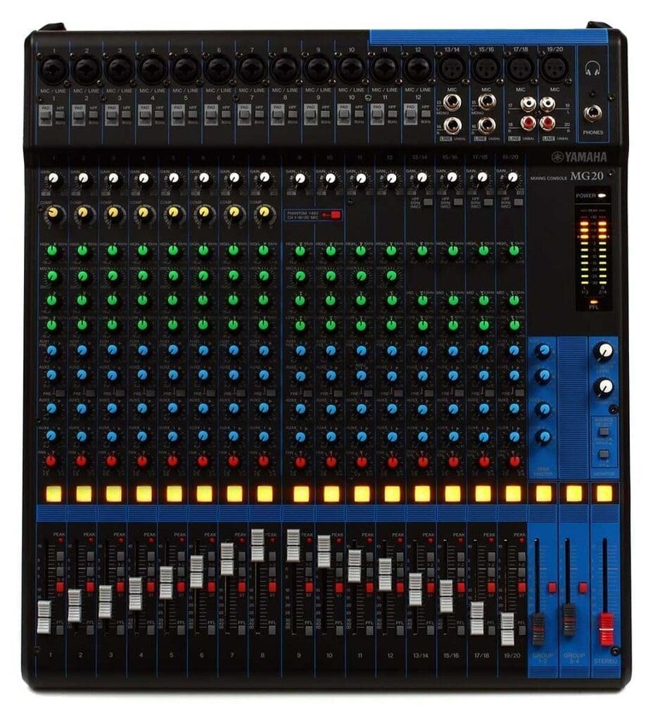 Микшерный пульт Yamaha MG20