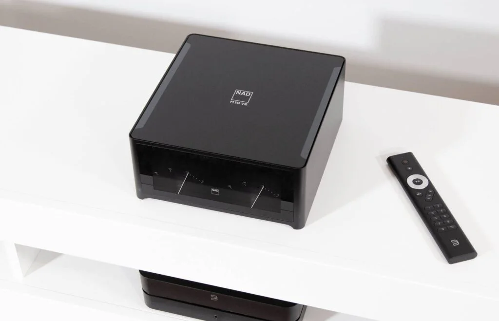 Усилитель NAD M10 V2