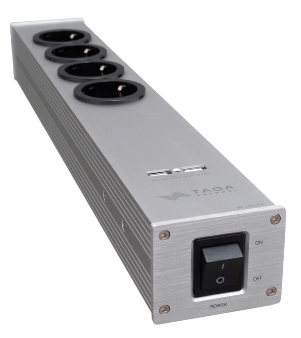 Сетевой фильтр TAGA Harmony PF-400USB Silver