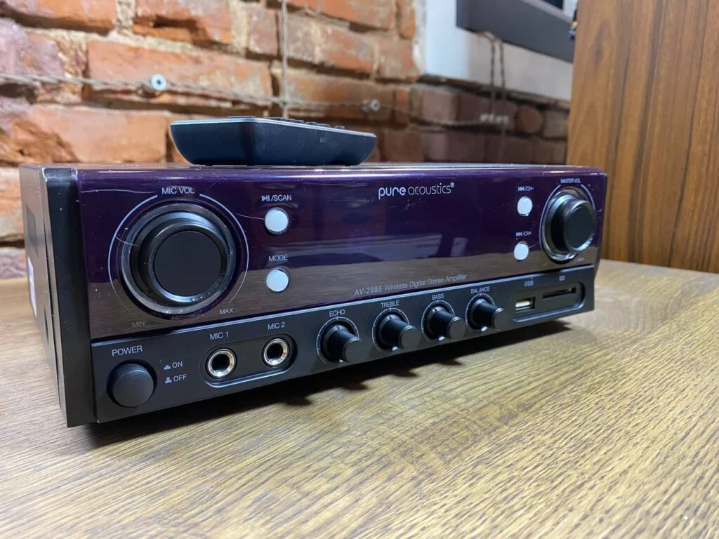 Интегральный усилитель Pure Acoustics AV-2085