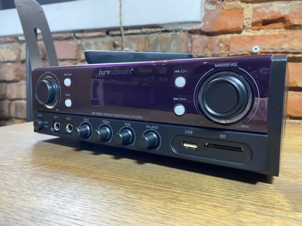 Интегральный усилитель Pure Acoustics AV-2085