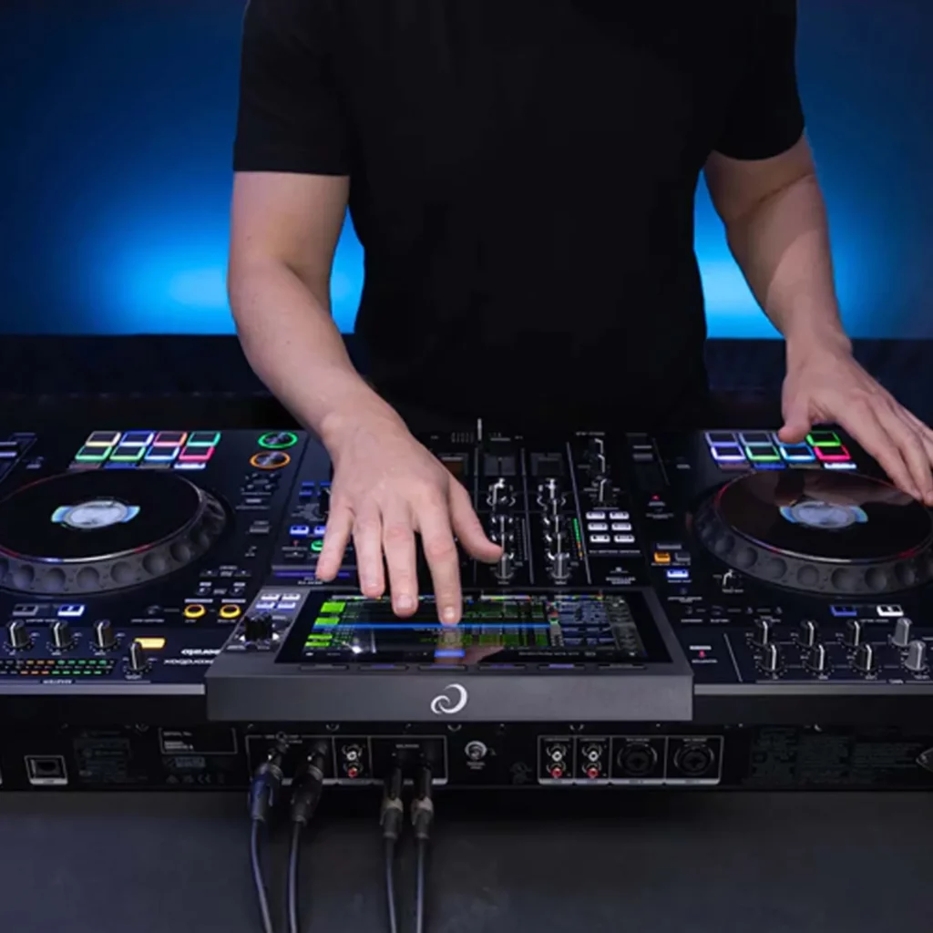 DJ-контроллер Pioneer XDJ-AZ Black