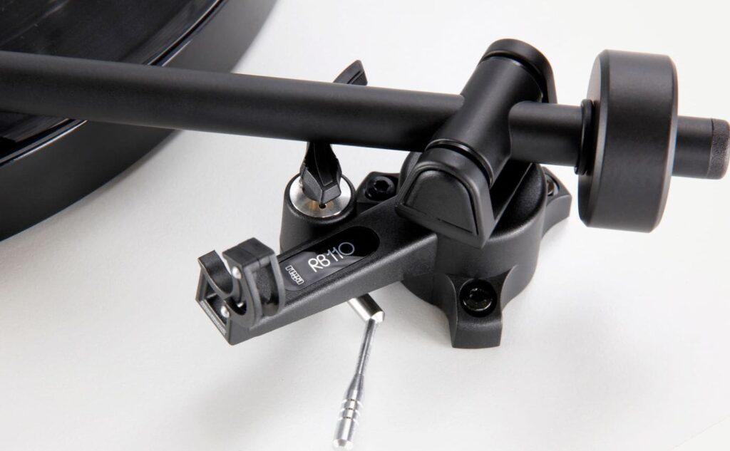 Проигрыватель виниловых пластинок Rega Planar 1 Walnut
