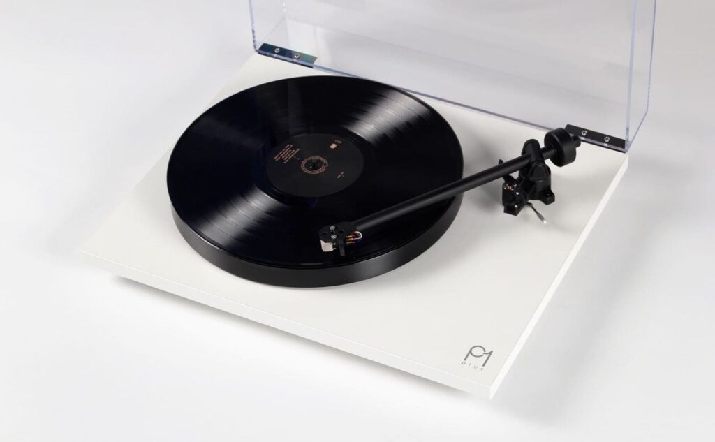 Проигрыватель винила Rega Planar 1 Plus Matt White