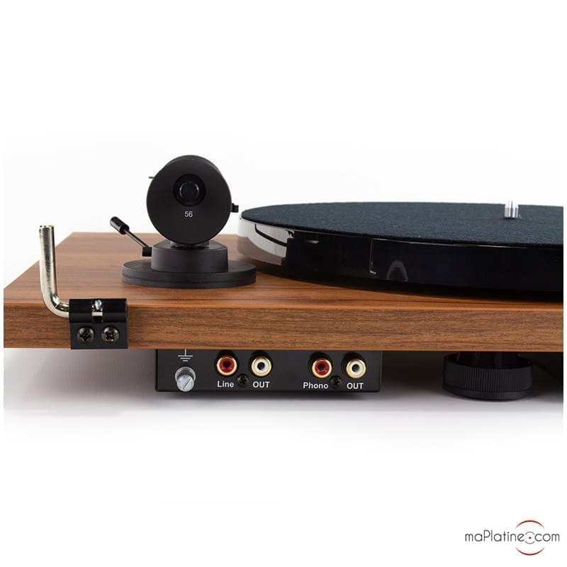 Виниловый проигрыватель Pro-Ject E1 BT High Gloss Black OM5e