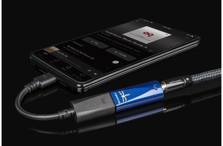 Портативный ЦАП AudioQuest DragonFly Cobalt