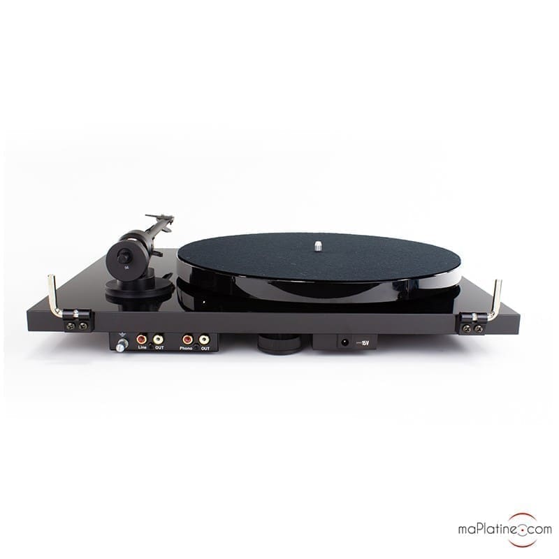 Виниловый проигрыватель Pro-Ject E1 BT High Gloss Black OM5e