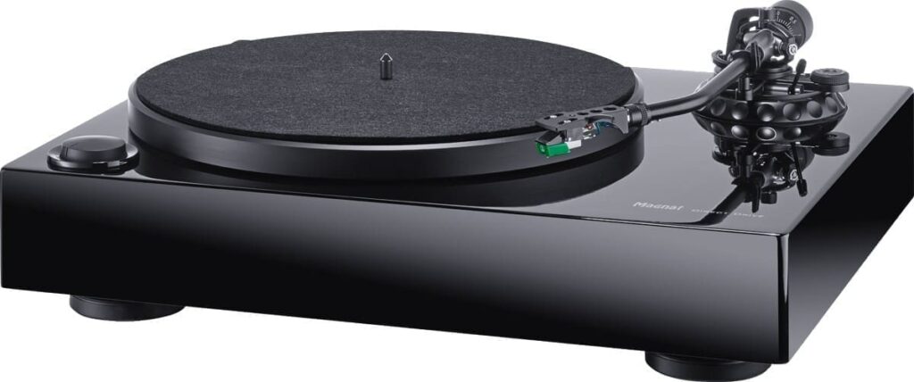 Проигрыватель винила Magnat MTT 990 (AT95E) Black