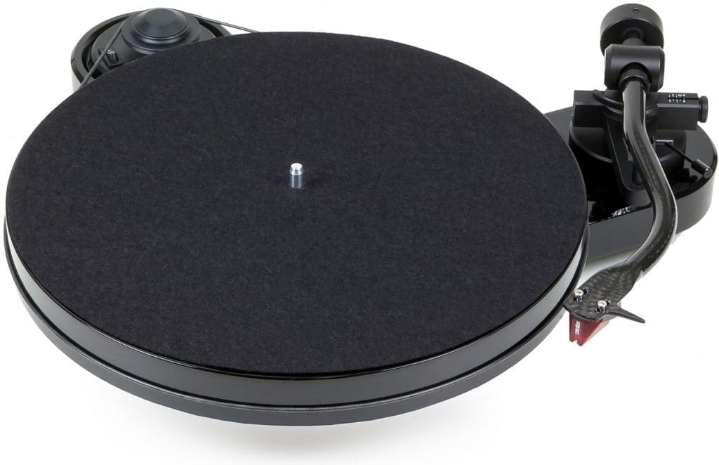 Проигрыватель виниловых пластинок Pro-Ject RPM 1 Carbon Black (без картриджа)