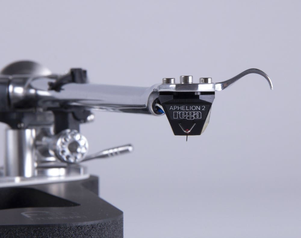 Rega Aphelion 2