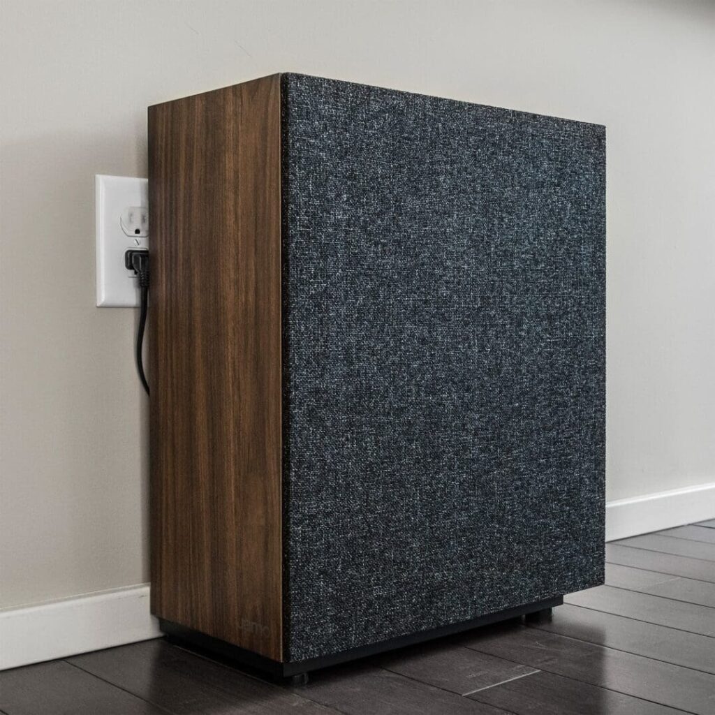 Сабвуфер активный Jamo S 810 SUB Walnut