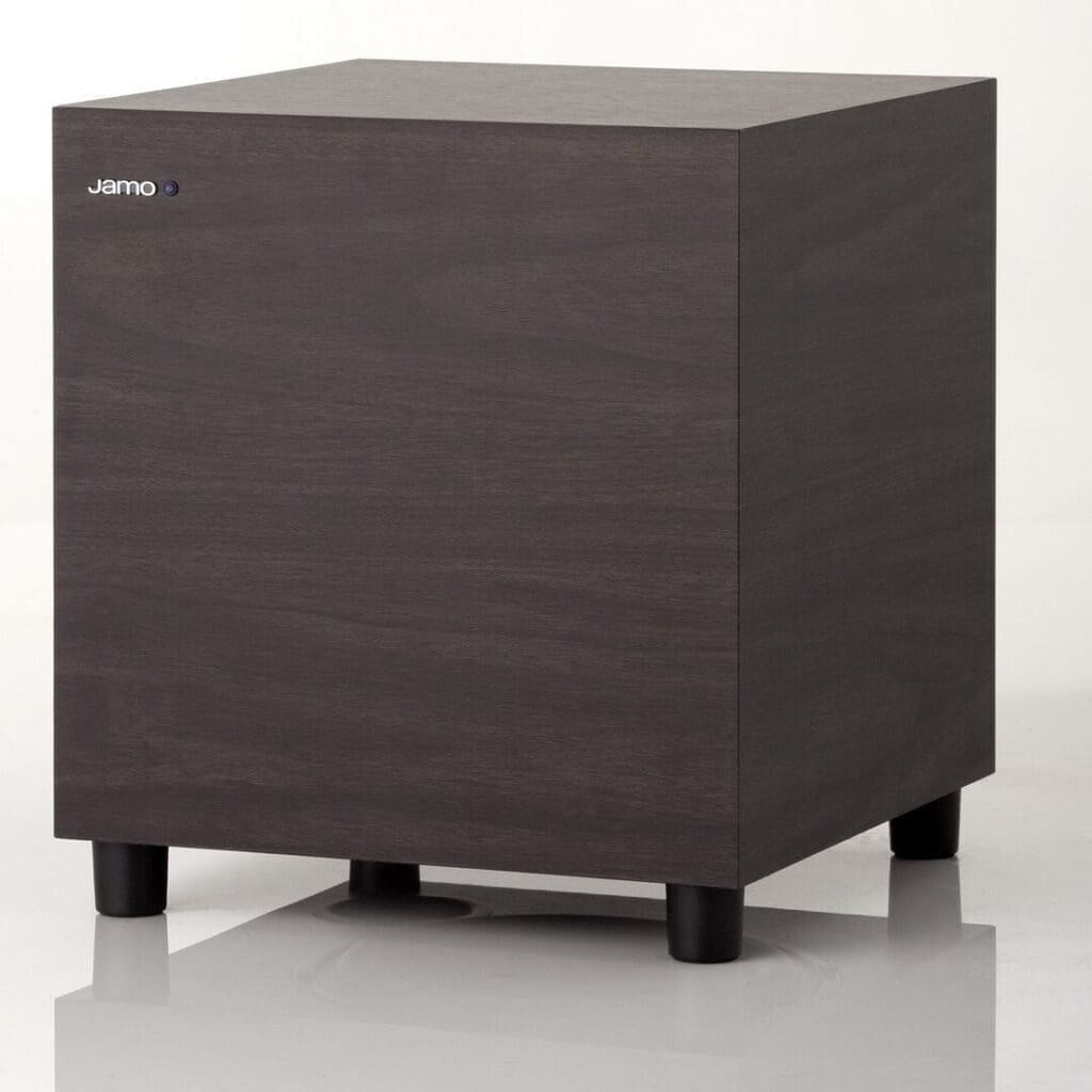 Сабвуфер активный Jamo SUB 210 Walnut