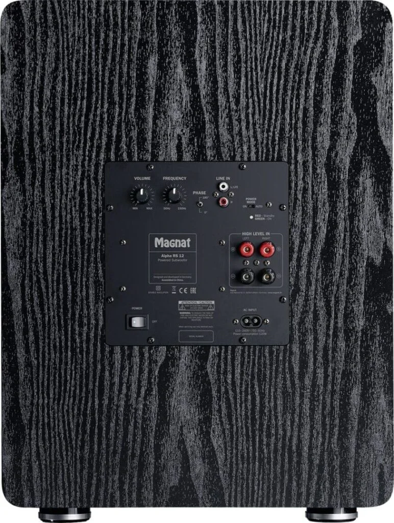 Сабвуфер активный Magnat Alpha RS 12 Black