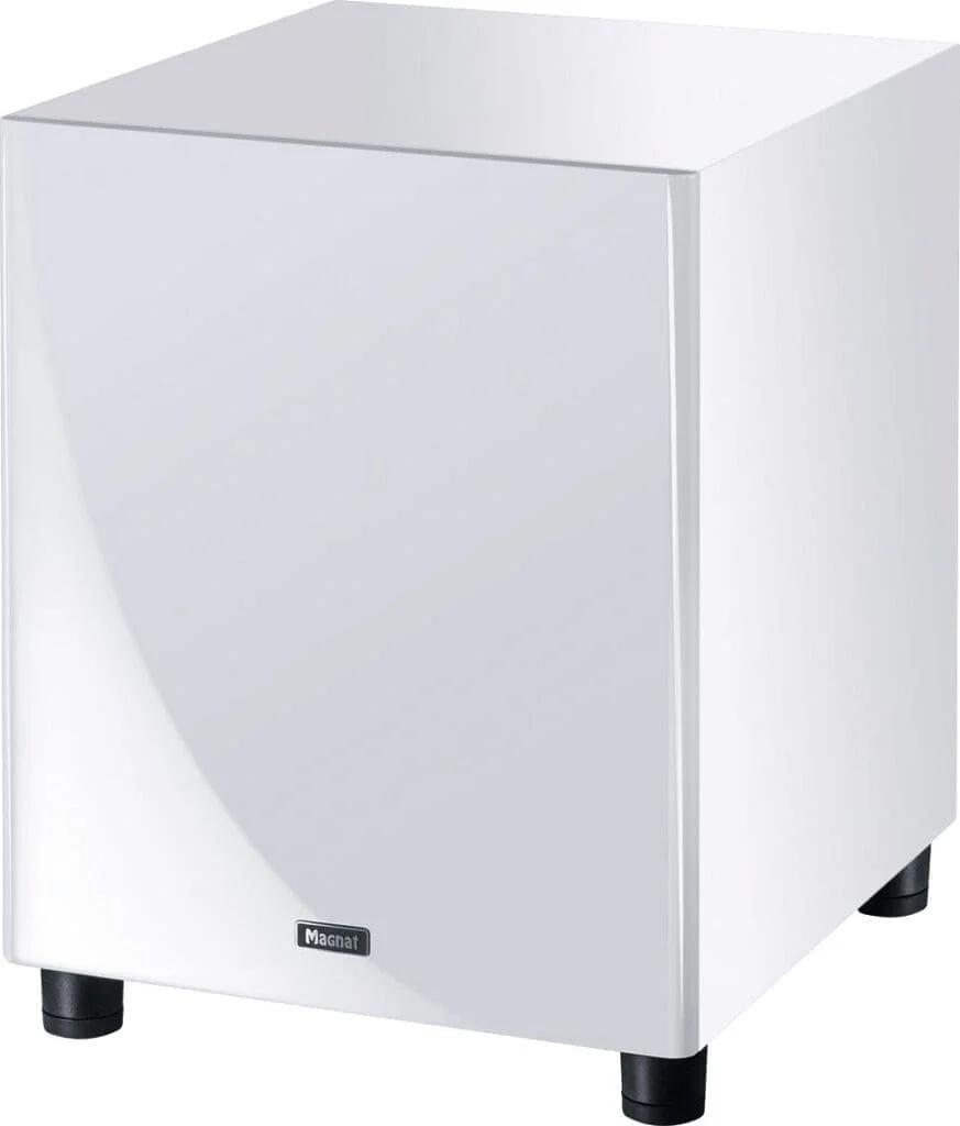 Сабвуфер активный Magnat Signature SUB 730A Piano White