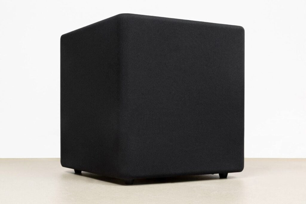 Активный сабвуфер KEF Kube 10MIE