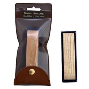 Simply Analog Velvet Brush Oak