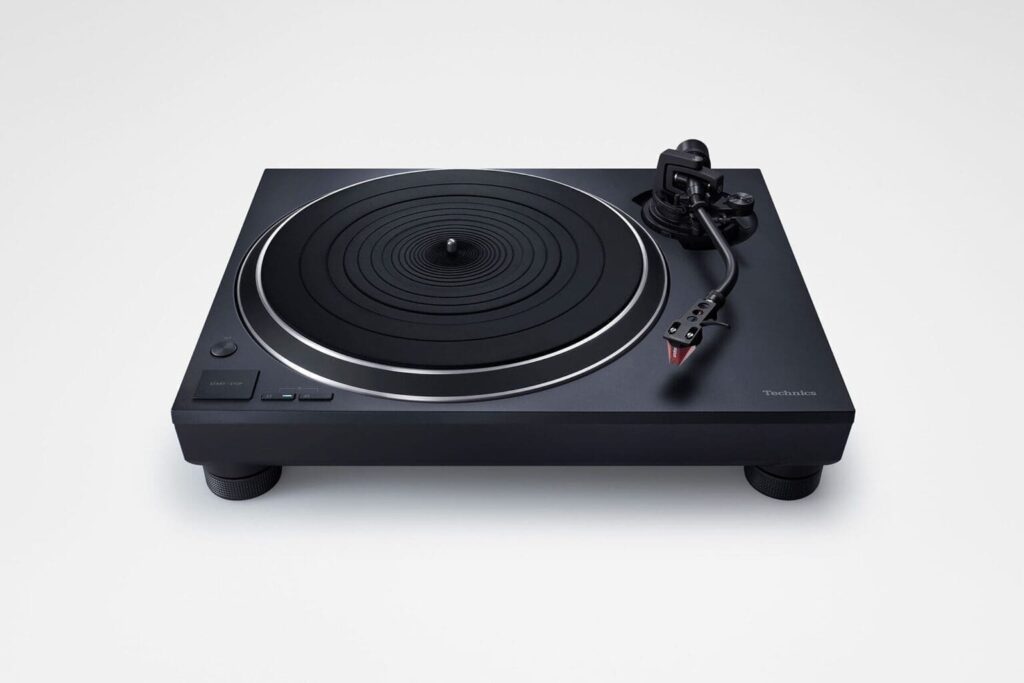 Виниловый проигрыватель Technics SL-1500CEG-K Black