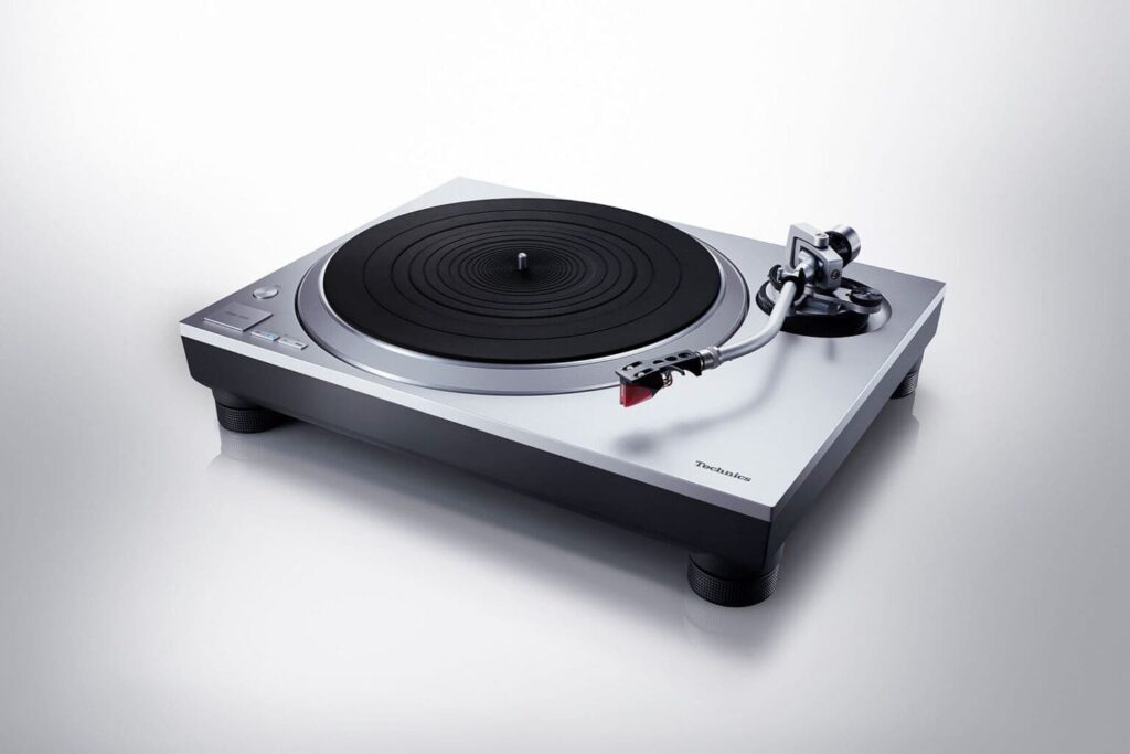 Виниловый проигрыватель Technics SL-1500CEG-K Black