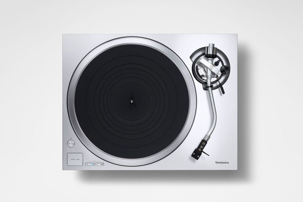 Виниловый проигрыватель Technics SL-1500CEG-K Black