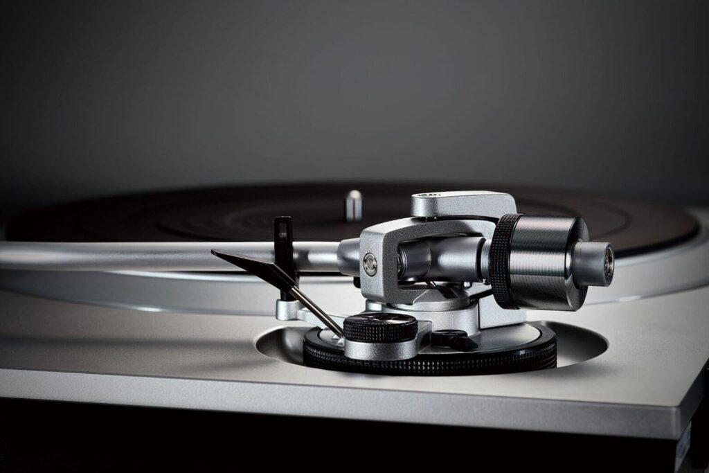 Виниловый проигрыватель Technics SL-1500CEG-W White