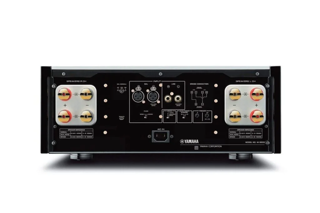 Стереоусилитель мощности Yamaha M-5000 Silver