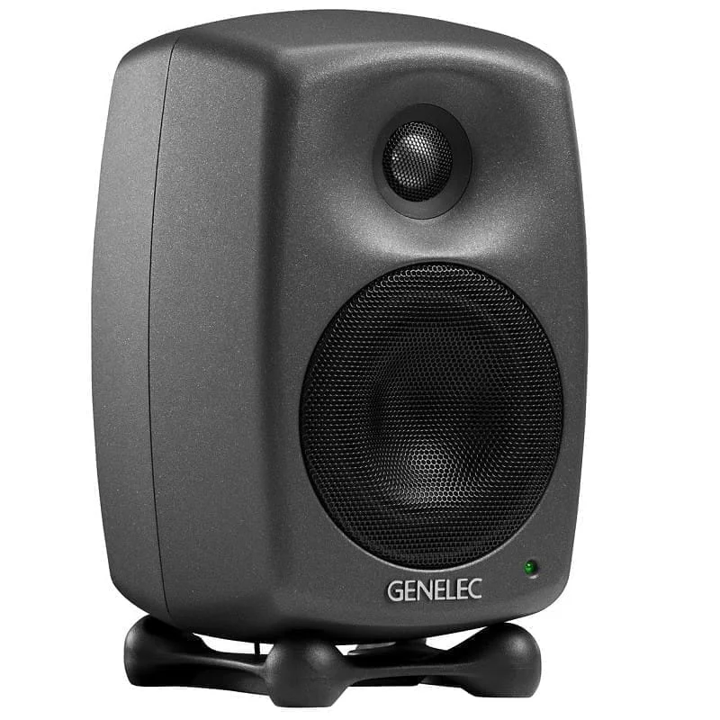 Студийный монитор Genelec 8020D