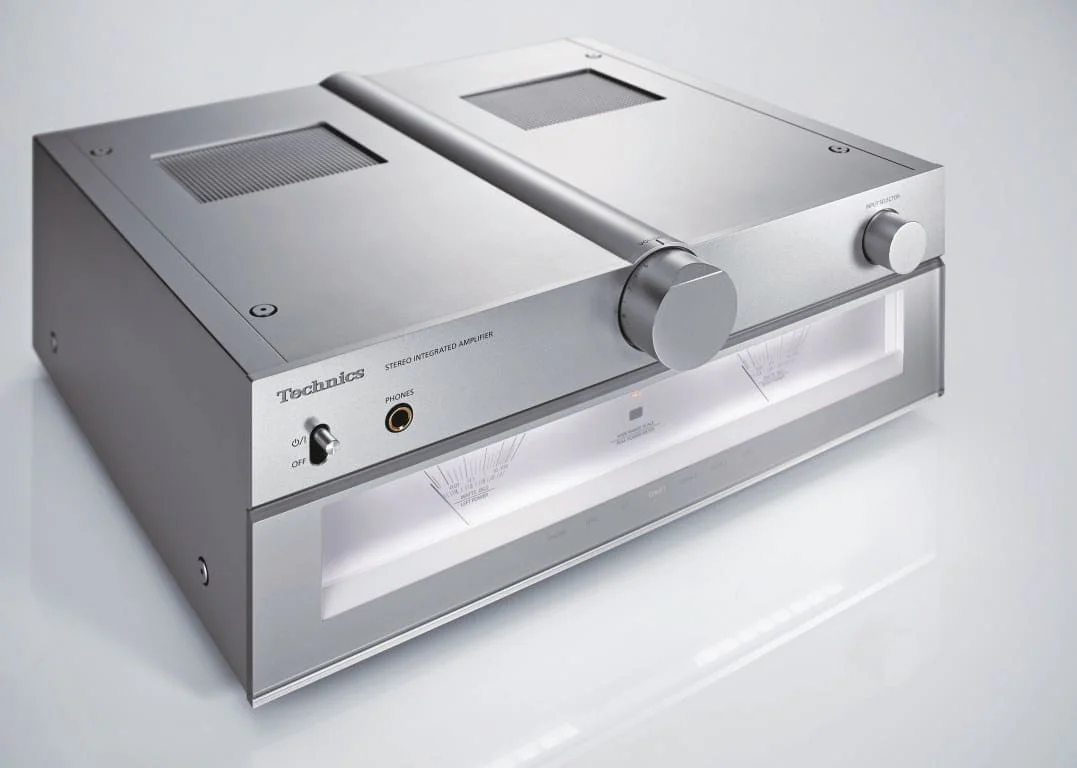 Интегральный усилитель Technics SU-C700EG-S Silver