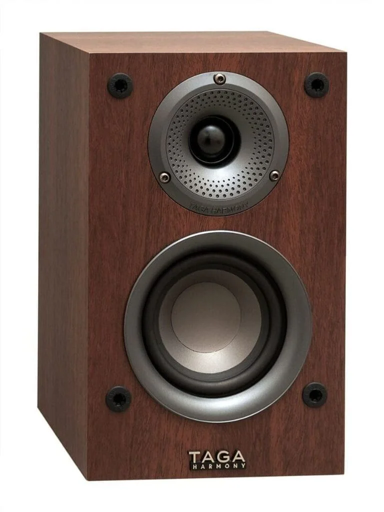 TAGA Harmony TAV-S Walnut