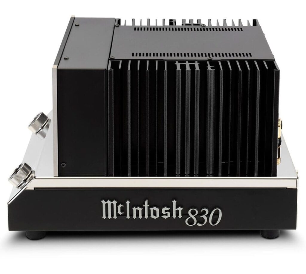 Усилитель мощности McIntosh MC830
