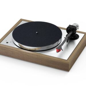 Виниловый проигрыватель Pro-Ject The Classic Evo Walnut (Ortofon Quintet Red)