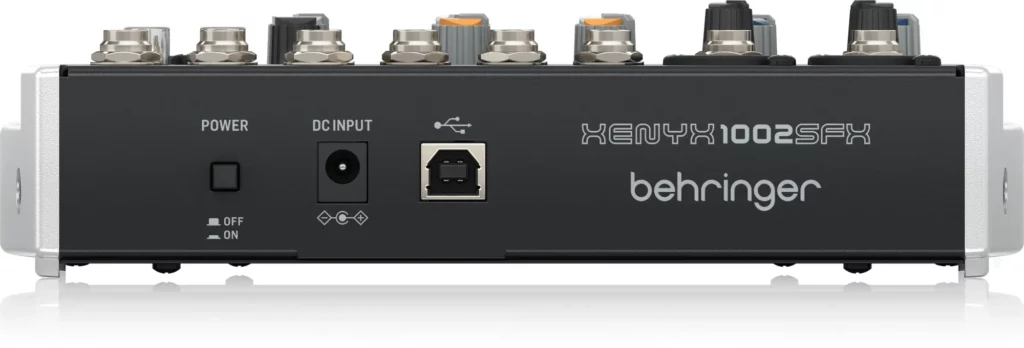 Микшерный пульт Behringer XENYX 1002SFX