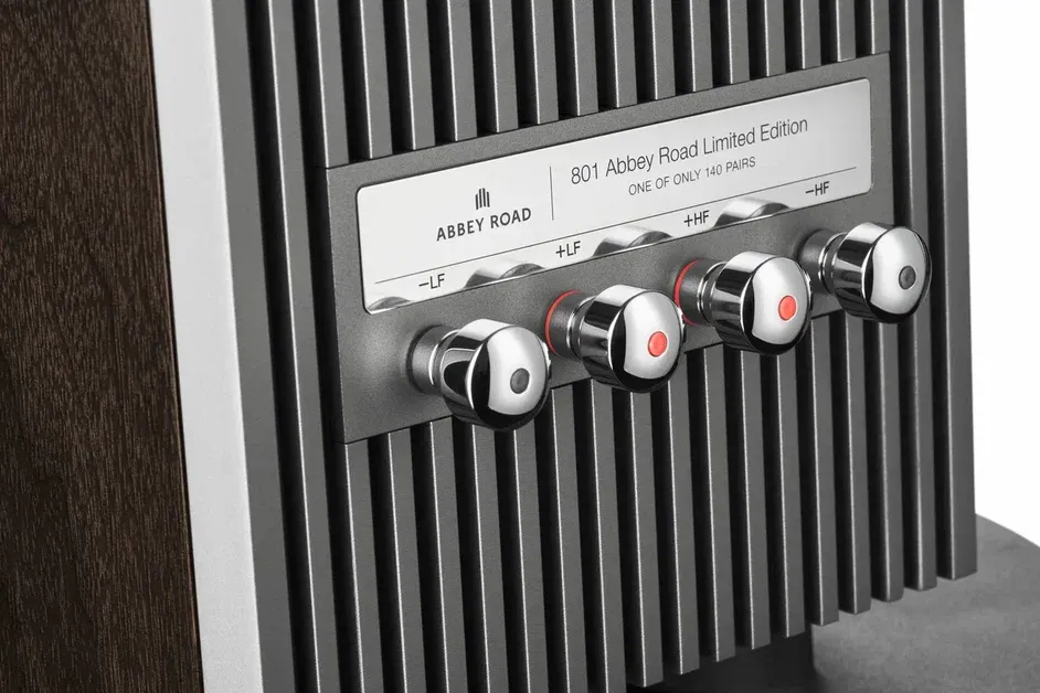 Напольная акустика Bowers & Wilkins 801 Abbey Road Limited Edition Vintage walnut