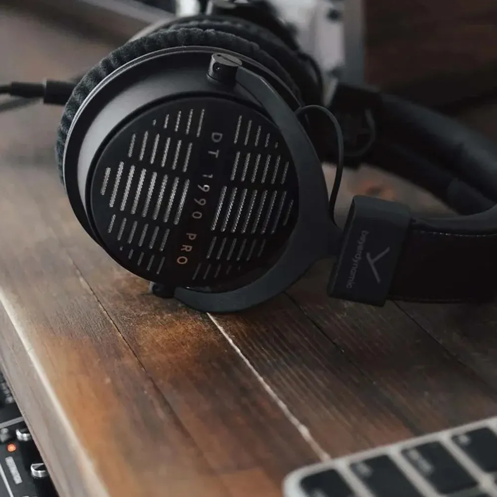 Наушники Beyerdynamic DT 1990 PRO MKII (30 Ohm)