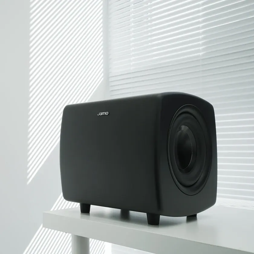 Сабвуфер Jamo Cube Sub Matte Black