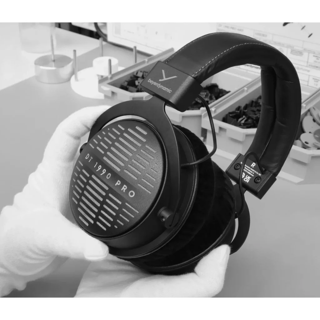 Наушники Beyerdynamic DT 1990 PRO MKII (30 Ohm)