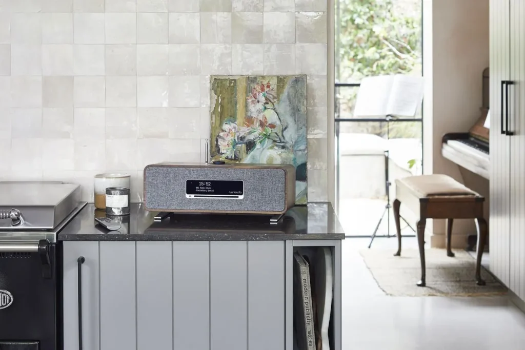 Cетевая аудиосистема Ruark Audio R3S Walnut
