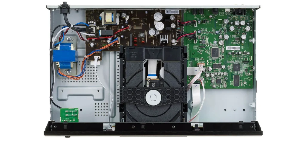 CD-проигрыватель Denon DCD-600NE Black
