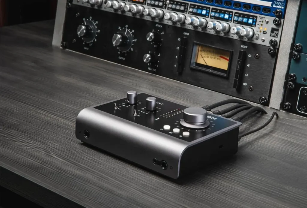 Аудиоинтерфейс Audient iD14 MKII