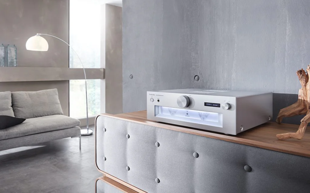 Интегральный усилитель Technics SU-R1000 silver